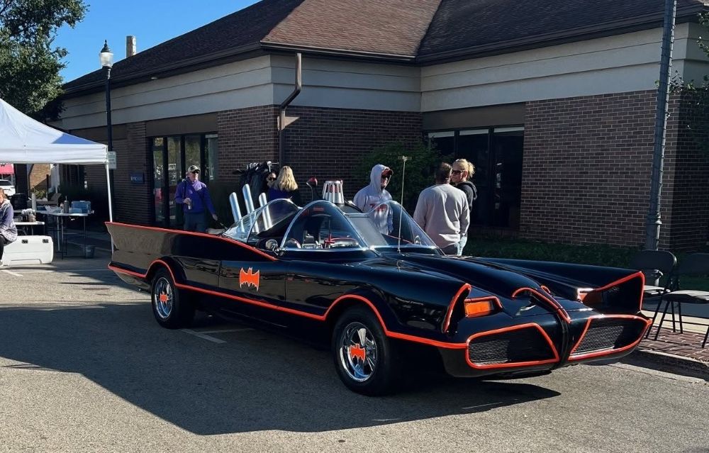 5th Annual Cruisin' on Center Grayslake Car Show
